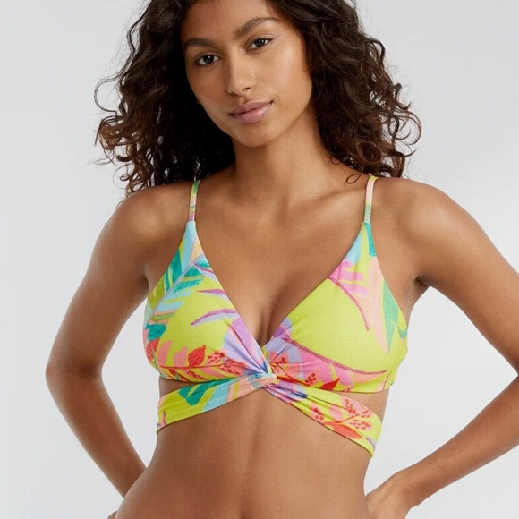 BECCA Other - BECCA by Rebecca Virtue • NWT Costa Bella Bikini Top